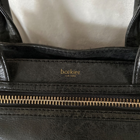 Botkier Trigger distressed EW leather satchel - Picture 6 of 10